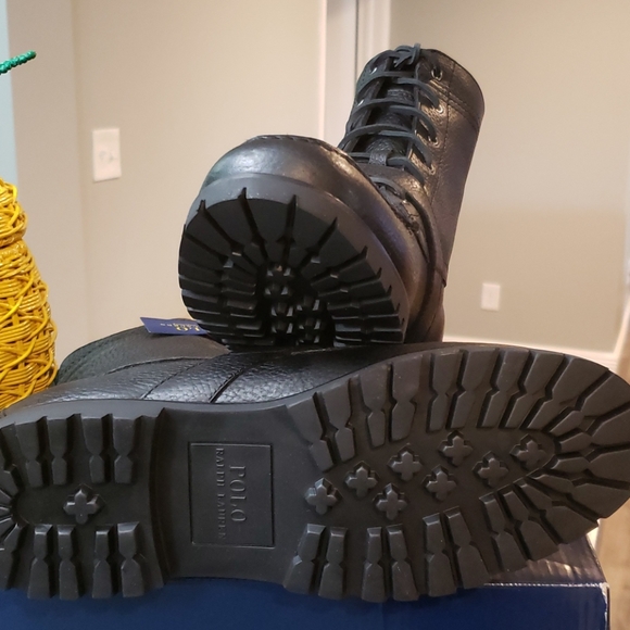 Poli Ralph Lauren Men's Ranger. Black. - Picture 6 of 6